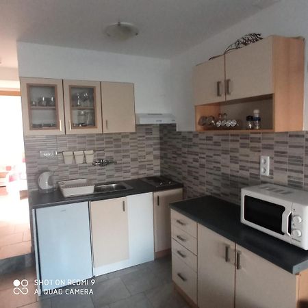 Apartments Max Вир Екстериор снимка