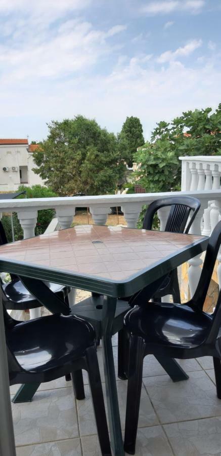 Apartments Max Вир Екстериор снимка
